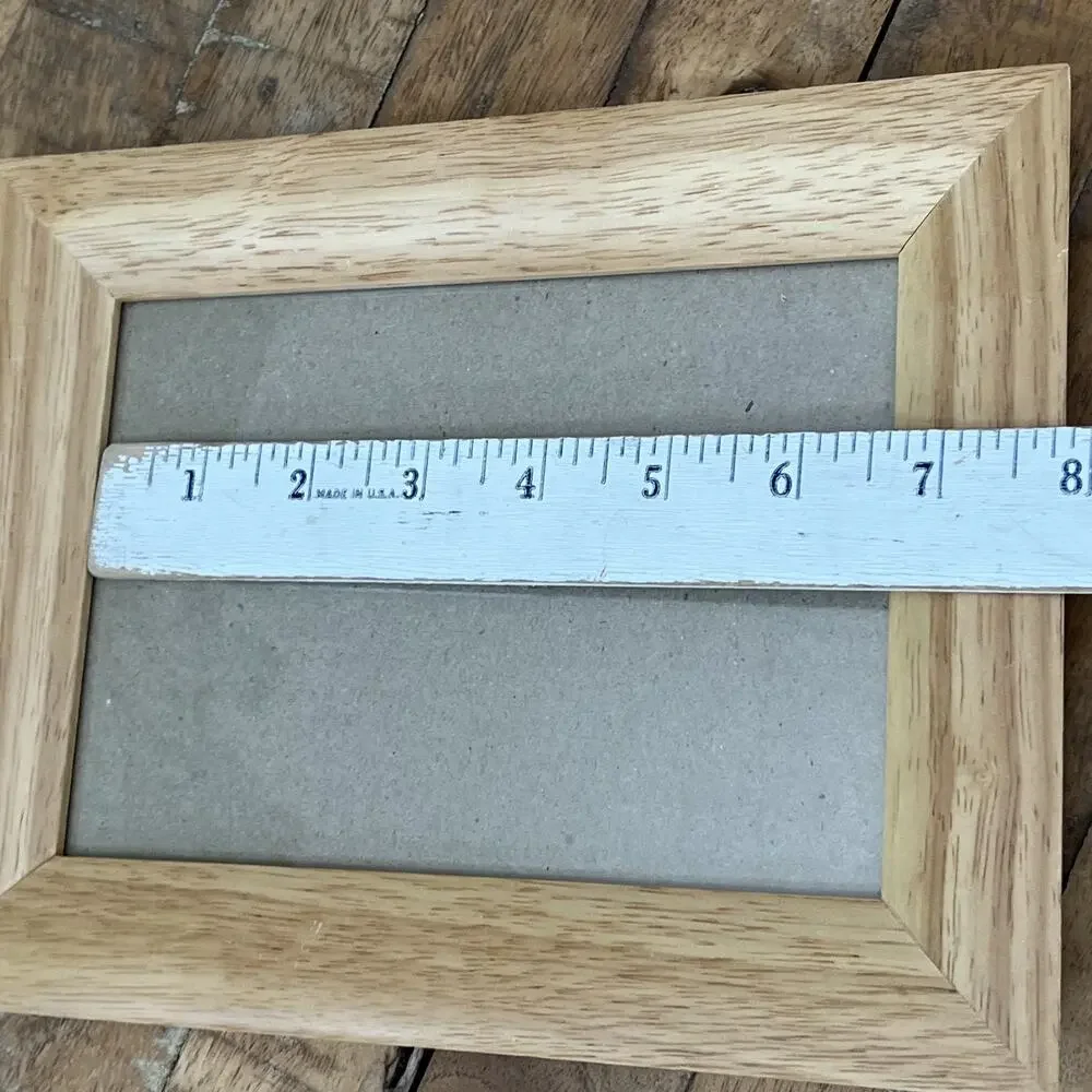 Wooden Picture Frame 4.5 in x 6.5 in Light Natural Colored Minimalist Modern